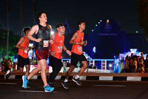 BIB: 2174, 2564
                            <button type="button" onclick="openModal(15091722)" class="btn btn-primary btn-sm float-right btn-popup" data-toggle="modal" data-target=".modal-high-quality">
                        <i class="fas fa-shopping-cart"></i> Add to Cart
                    </button>
                                            <button type="button" onclick="isThisMe(15091722, true)" class="btn btn-success btn-sm float-right btn-popup btn-isme hidden" data-toggle="tooltip" data-placement="bottom" title="นี่คือรูปของคุณใช่ไหม คลิกที่นี่เพื่อเอาเข้าอัลบั้ม">
                        <i class="fas fa-plus"></i> Add to album
                    </button>
                    <button type="button" onclick="isThisMe(15091722, false)" class="btn btn-warning btn-sm float-right btn-popup btn-isnotme hidden">
                        <i class="fas fa-ban"></i> Remove from album
                    </button>